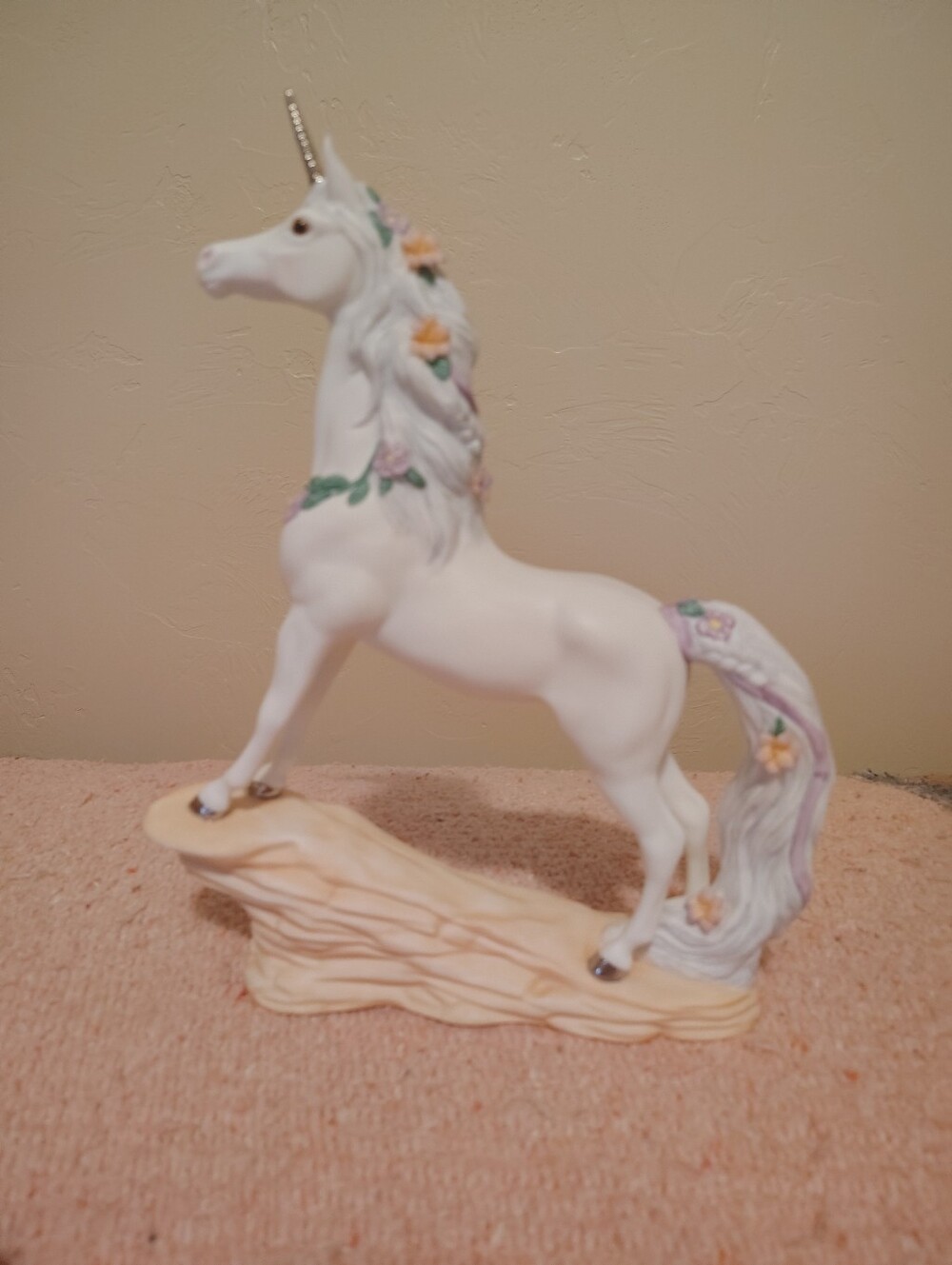 Vintage Princeton Galleries “Love’s Pride” Porcelain Unicorn  Figurine 1993
